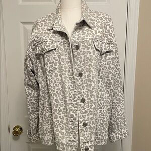 Mud Pie Gray Leopard Print Jean Jacket
